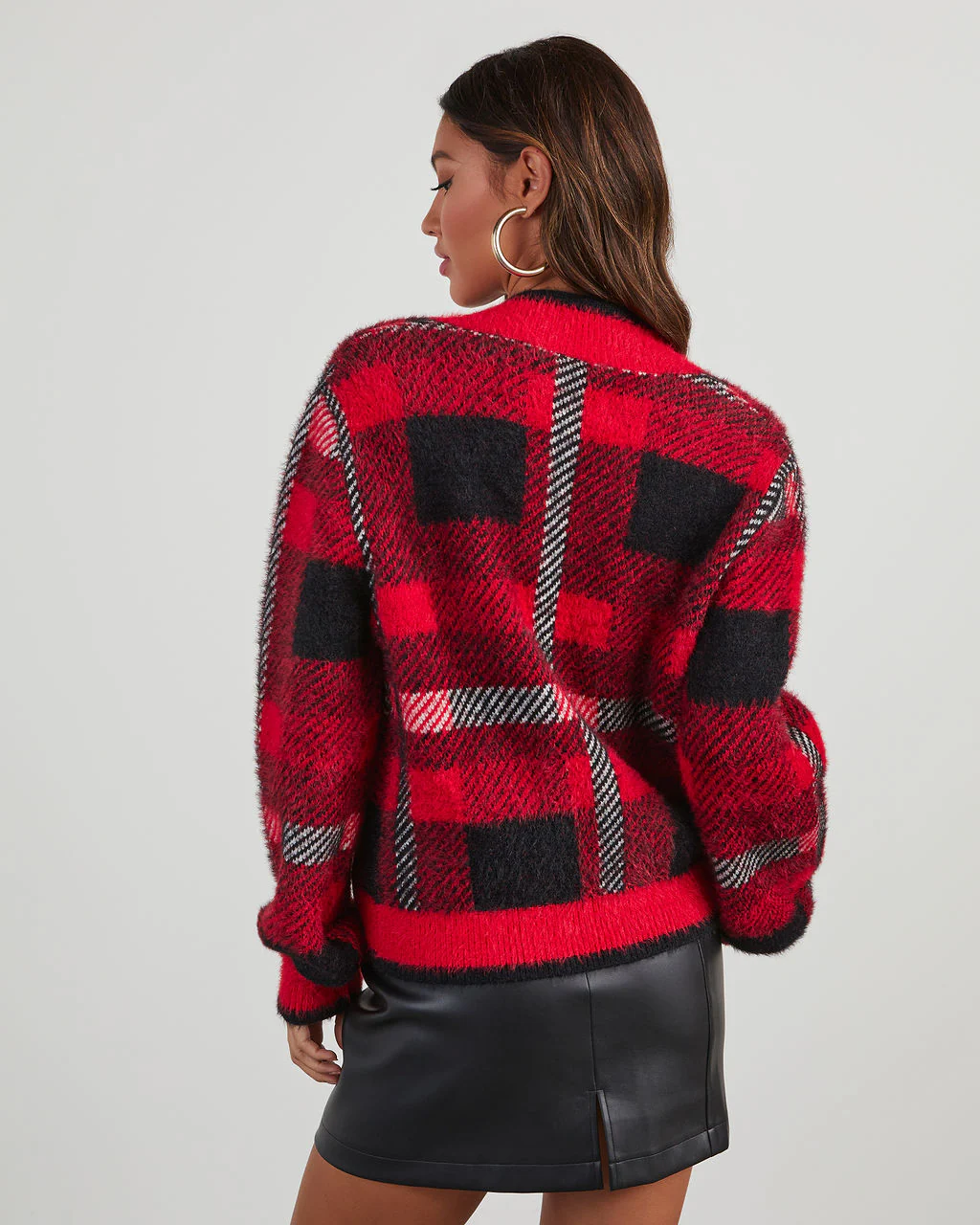 29327-taylor-plaid-fuzzy-knit-cardigan-1.webp