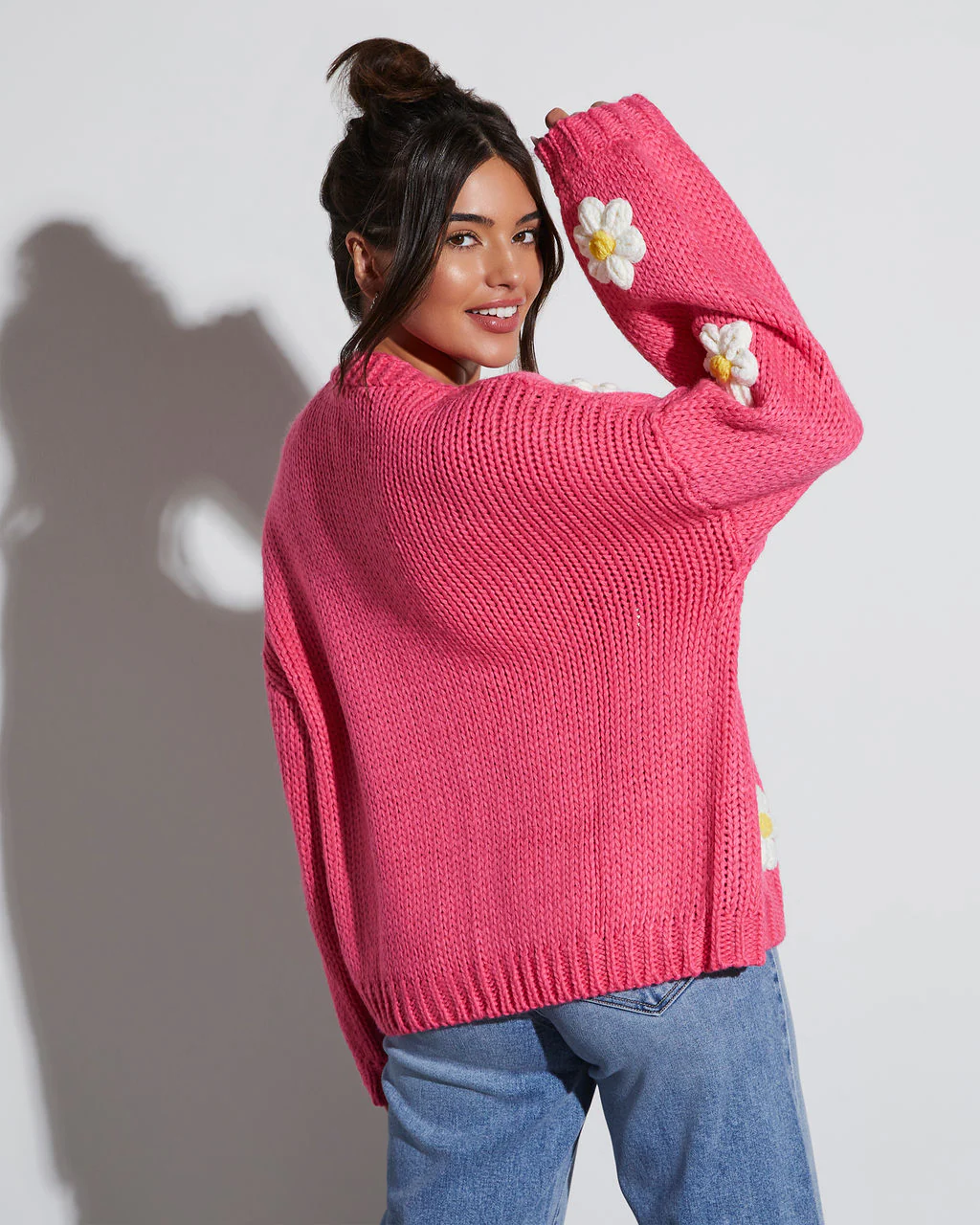29394-fallen-daisy-oversized-knit-cardigan-1.webp