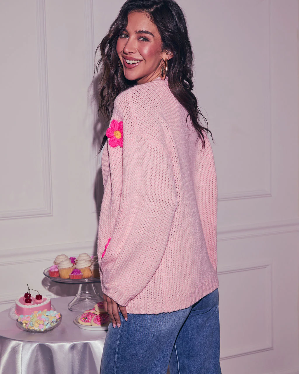 29394-fallen-daisy-oversized-knit-cardigan-1.webp