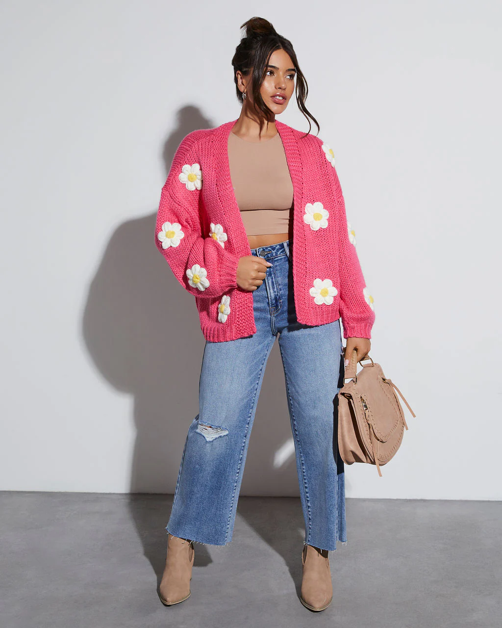 29394-fallen-daisy-oversized-knit-cardigan-1.webp