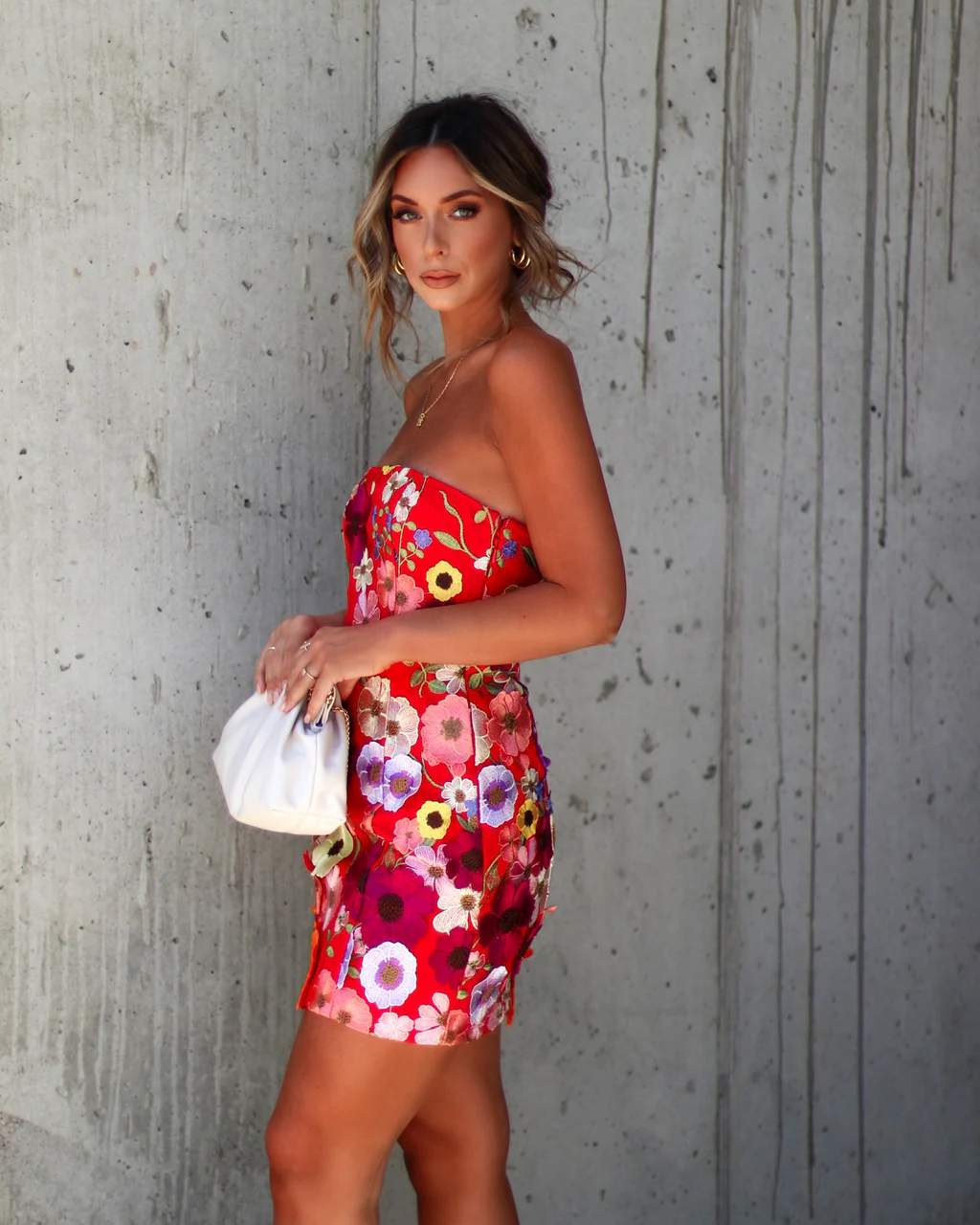 29491-imani-strapless-floral-applique-mini-dress-1.webp