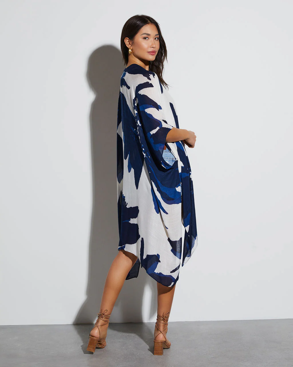 29974-morning-glory-kimono-1.webp