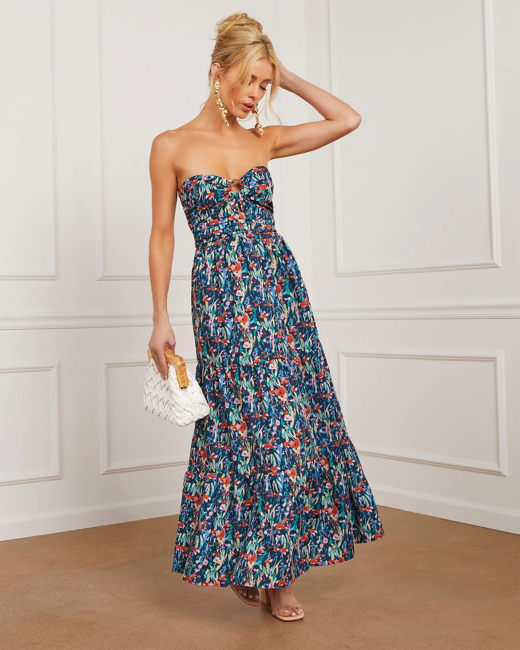 30762-hidden-paradise-floral-tiered-maxi-dress-1.webp