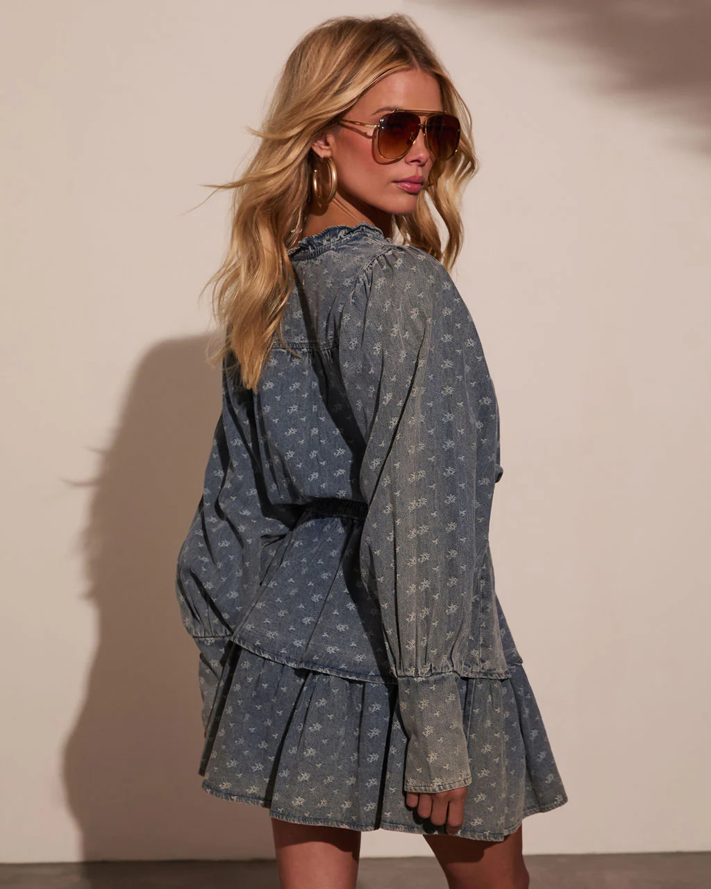 31917-luzie-tiered-denim-mini-dress-1.webp