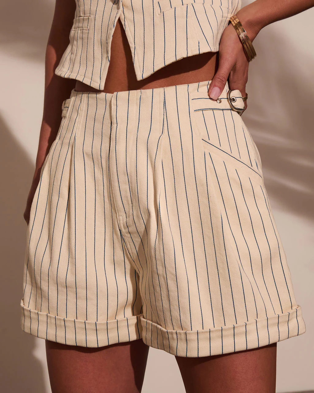 3582-sailen-belted-pinstripe-shorts-1.webp