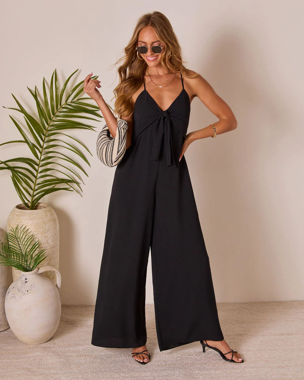 38312-dafni-bust-tie-jumpsuit-1.webp