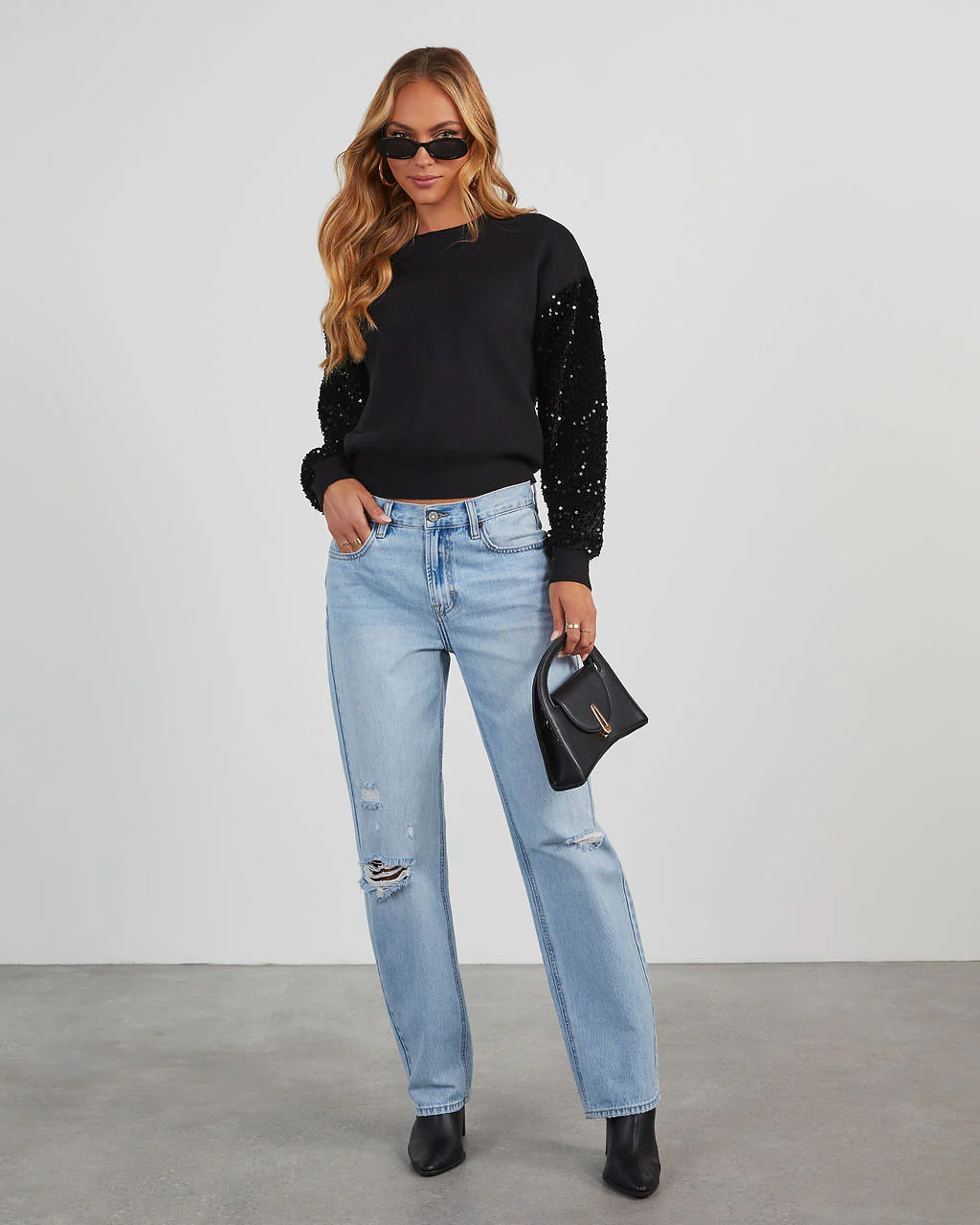 39017-yumi-contrast-sequin-knit-sweater-1.webp