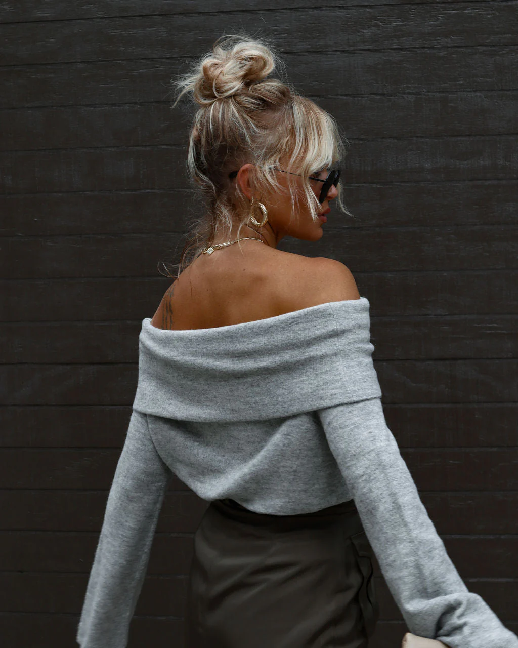 39170-dreamworld-off-the-shoulder-pullover-sweater-1.webp