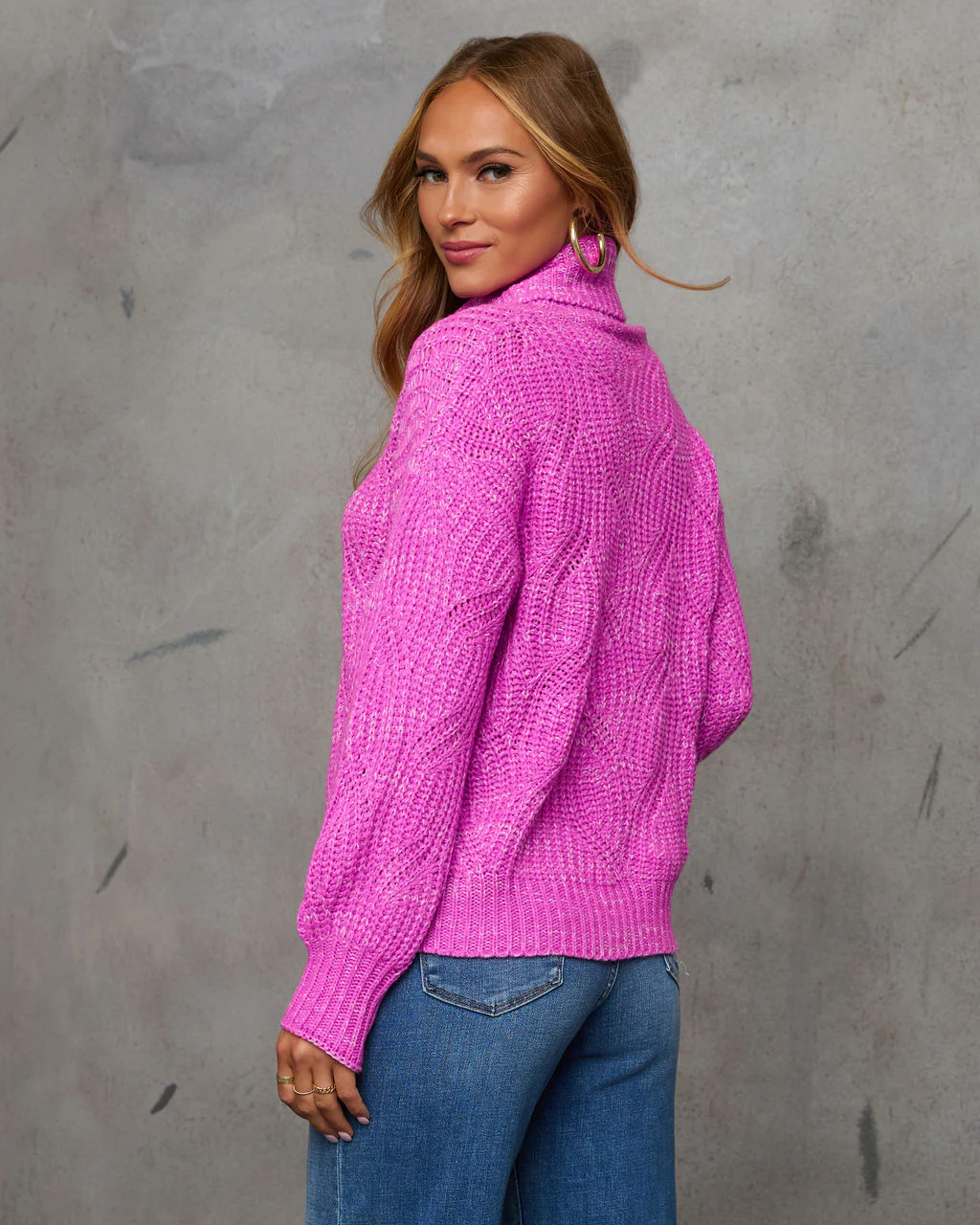 39368-deidra-chunky-turtleneck-sweater-1.webp