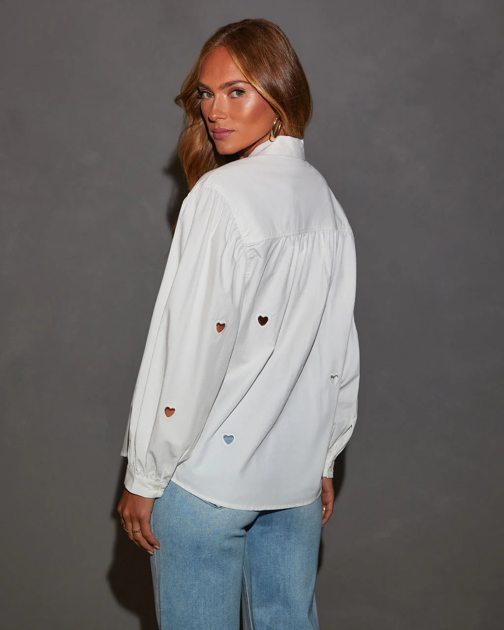 40639-lovers-muse-cut-out-heart-poplin-shirt-1.webp