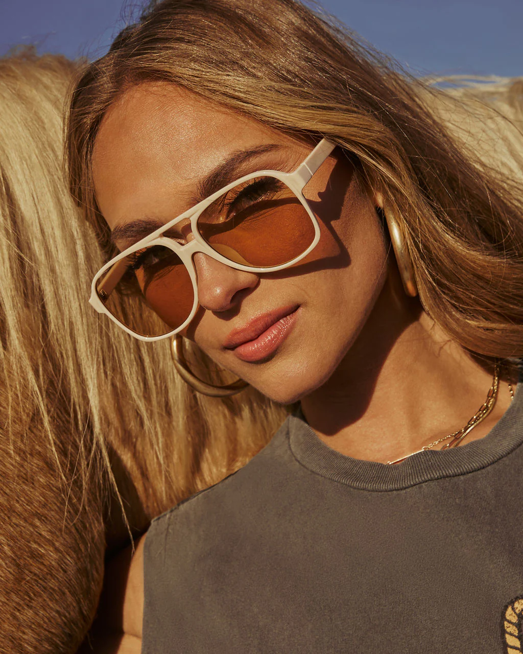 41696-bellah-classic-aviator-sunglasses-1.webp