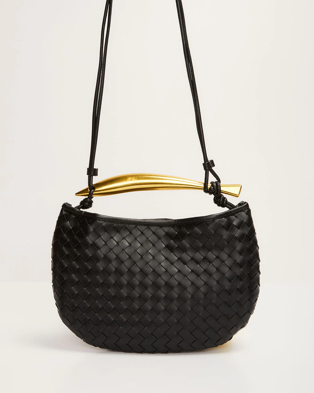 41891-brunch-date-woven-crossbody-bag-1.webp
