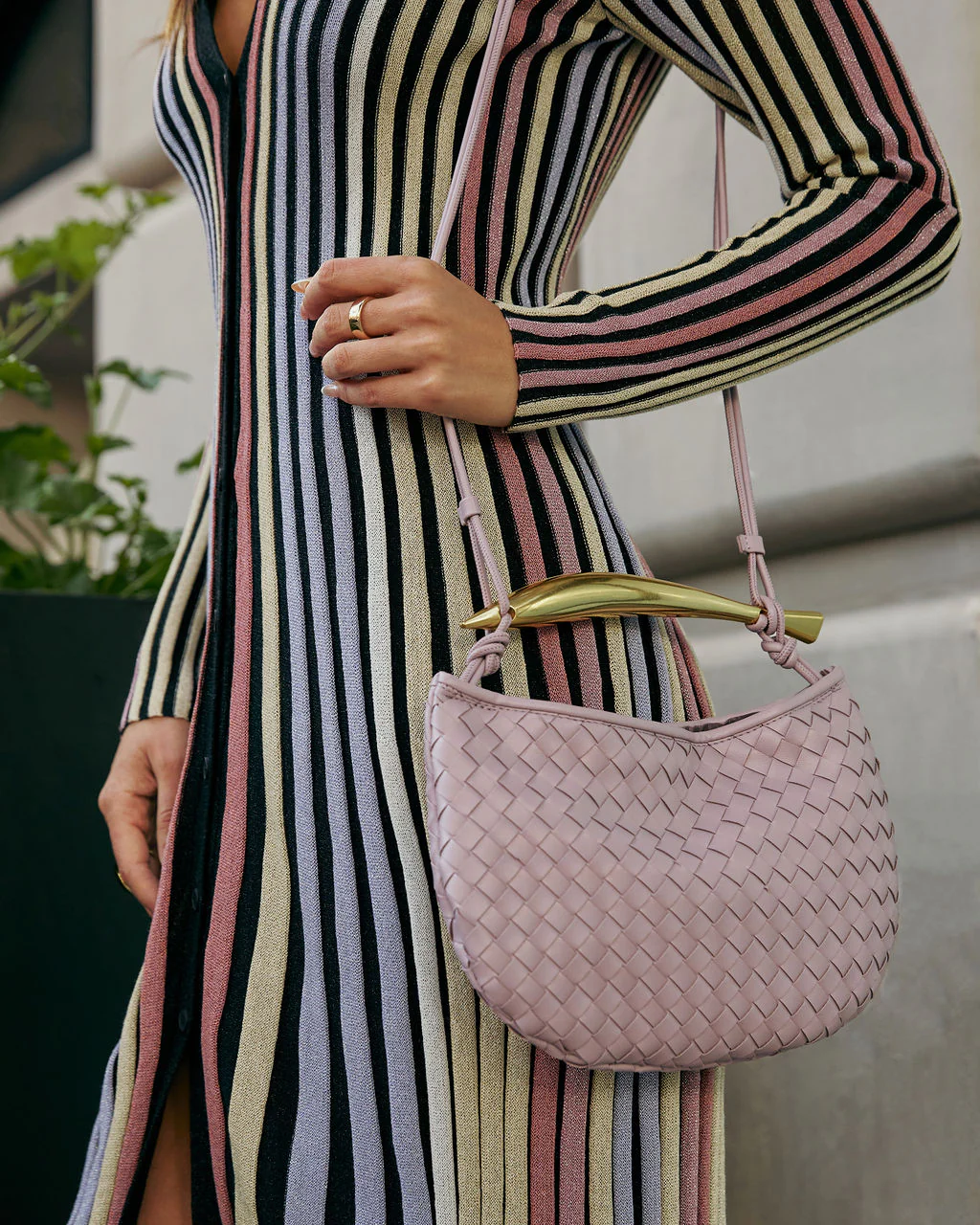 41891-brunch-date-woven-crossbody-bag-1.webp