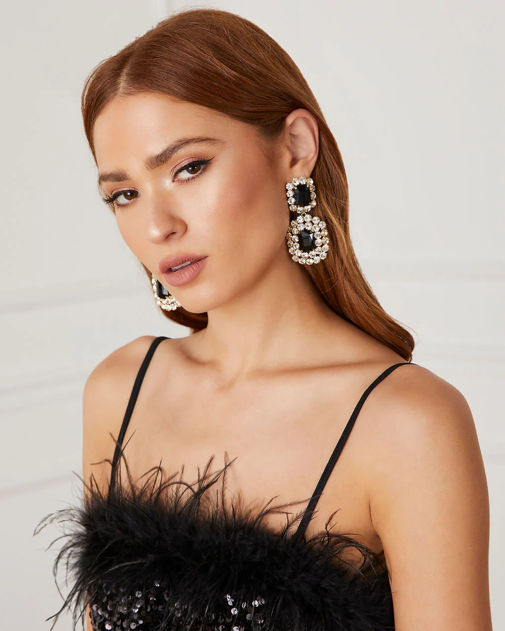 42004-monroe-drop-earrings-1.webp