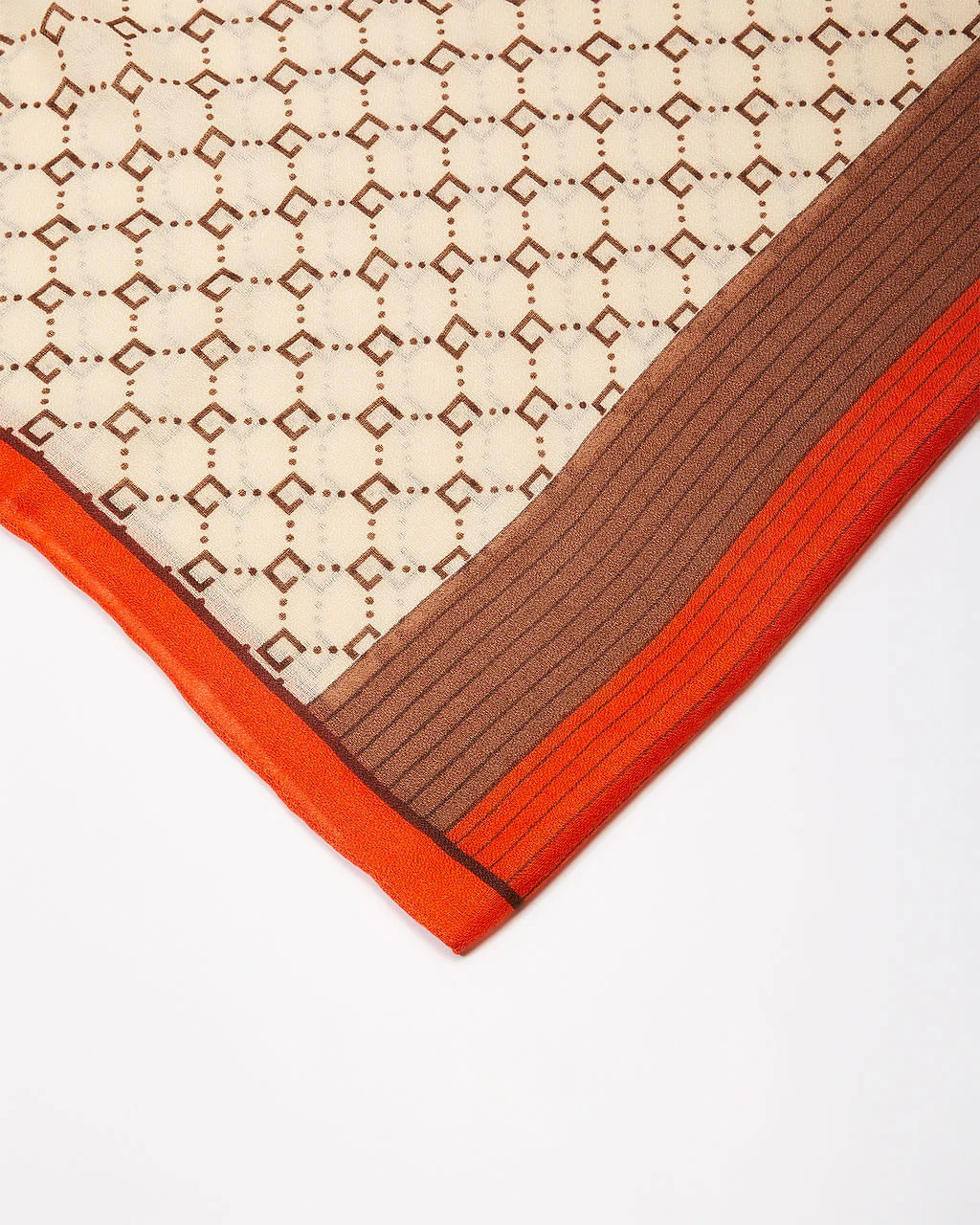 42021-veronica-printed-scarf-1.webp
