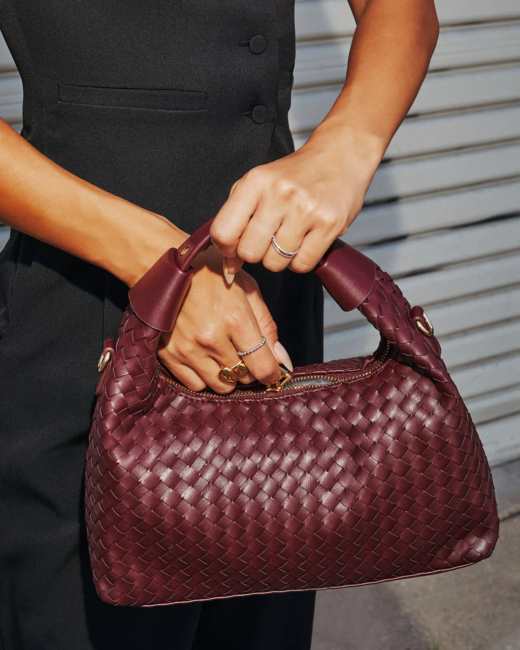 42485-wilder-woven-top-handle-bag-1.webp