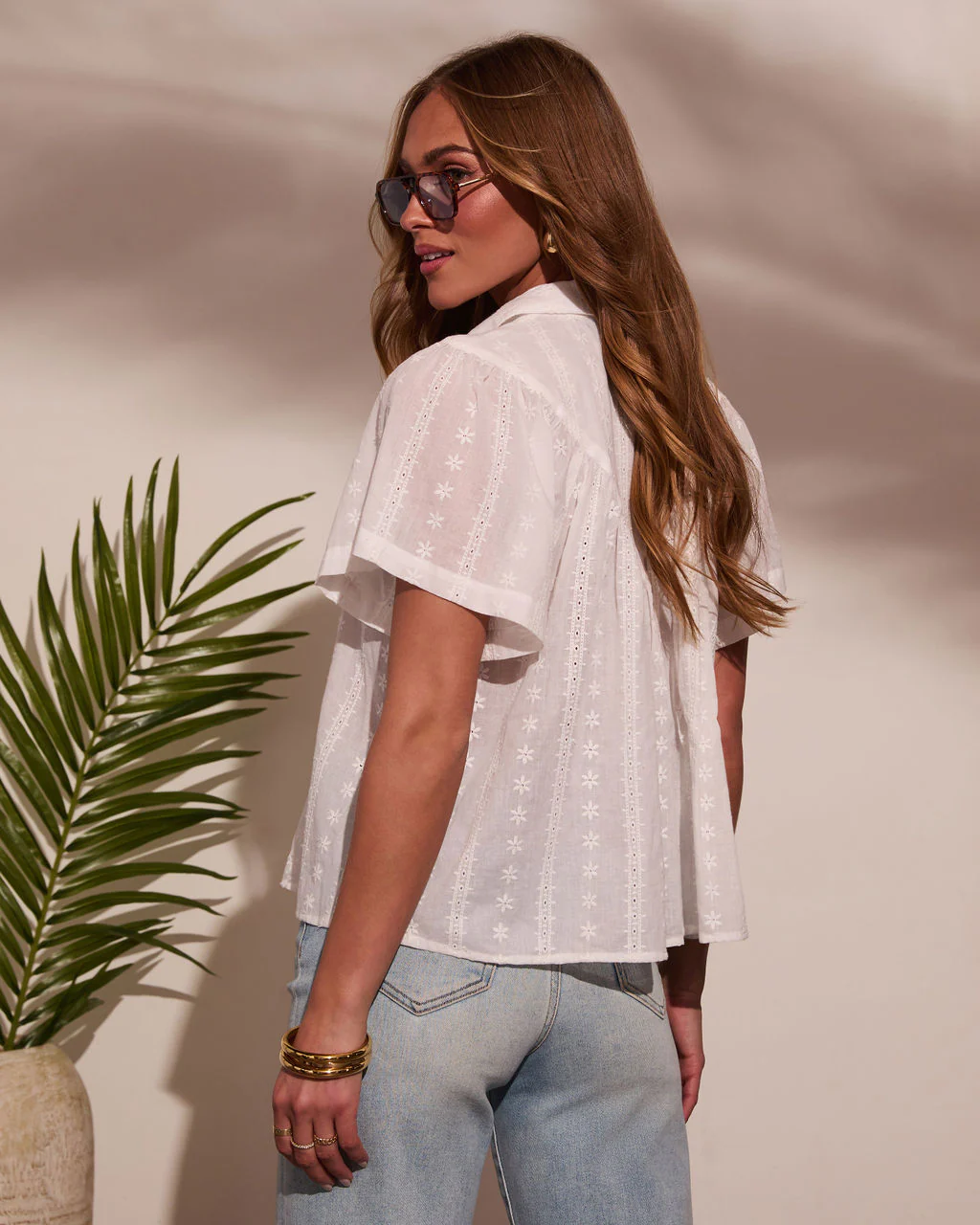 43120-lemin-embroidered-collared-top-1.webp