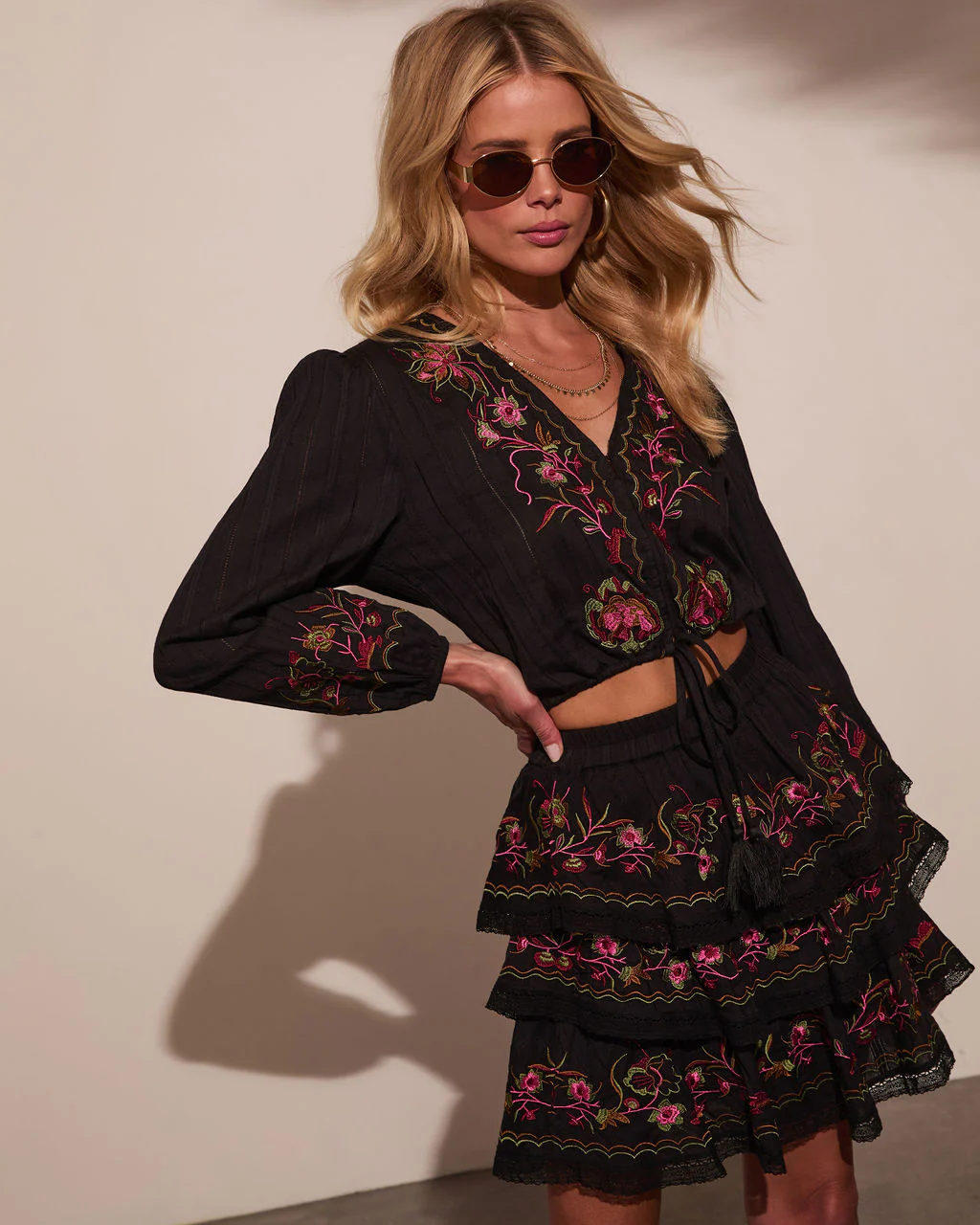 4320-trail-of-flowers-floral-front-tie-crop-top-1.webp