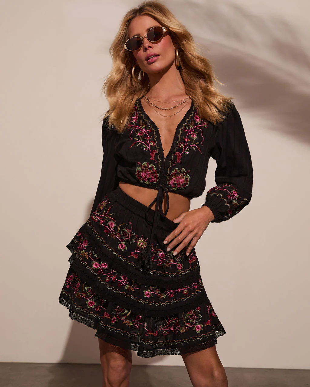 4320-trail-of-flowers-floral-front-tie-crop-top-1.webp