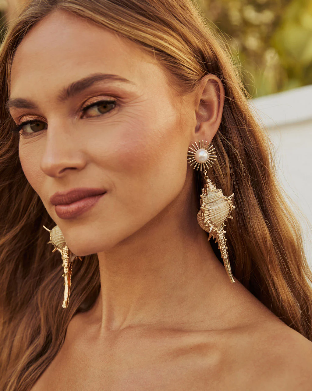 43897-lost-at-sea-shell-drop-earrings-1.webp