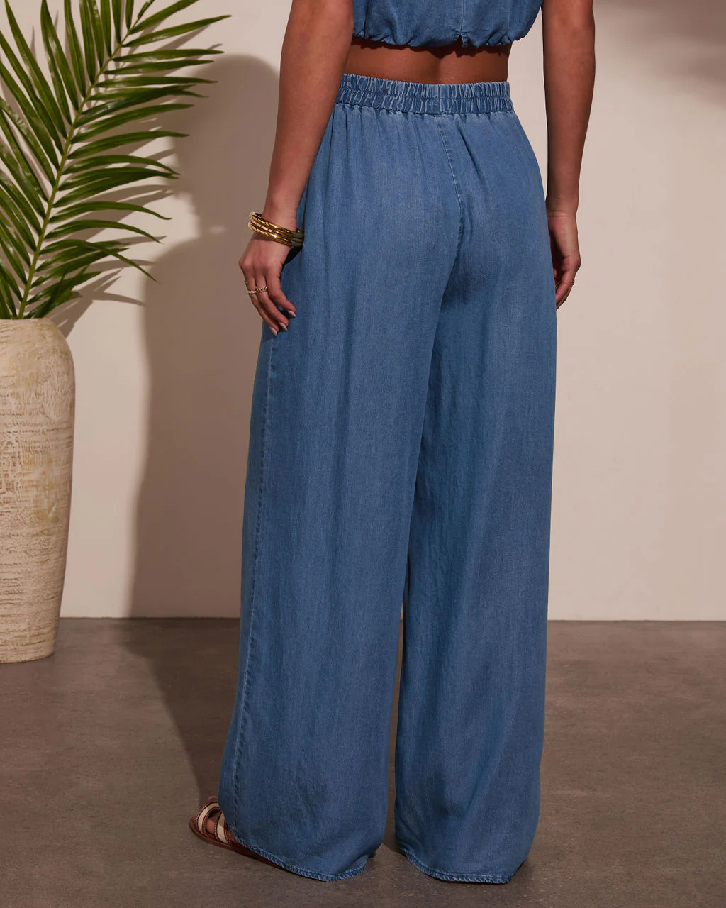 5866-santie-pleated-denim-pants-1.webp