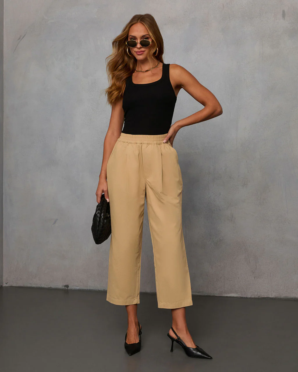 6568-rennes-cropped-pleated-pants-1.webp
