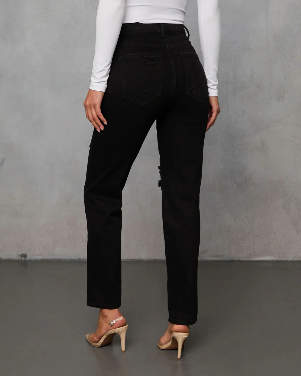 6573-nemiah-slim-distressed-jeans-1.webp