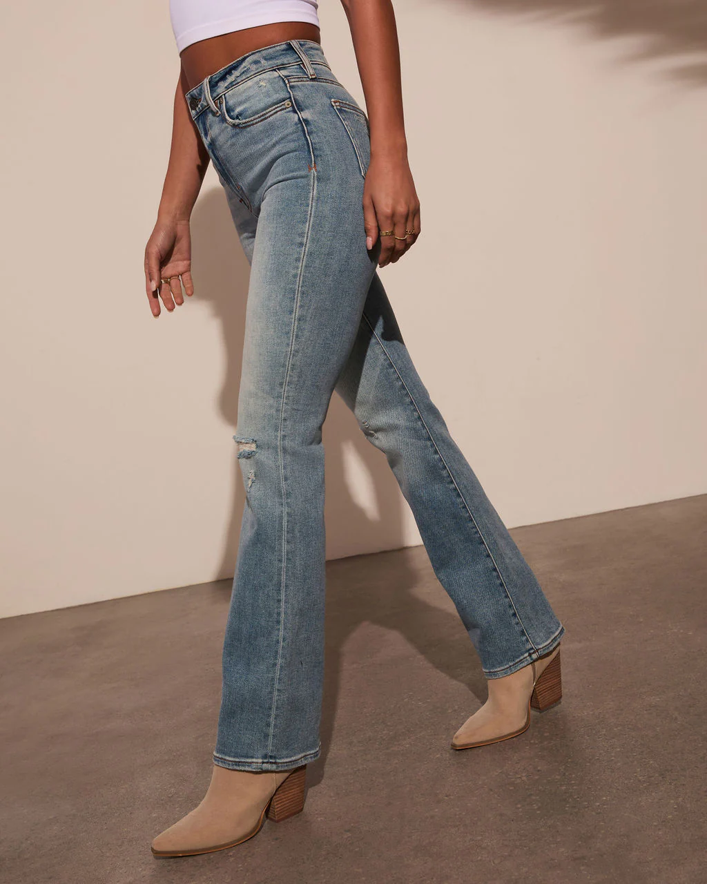 6684-carolyne-super-stretch-boot-cut-jeans-1.webp