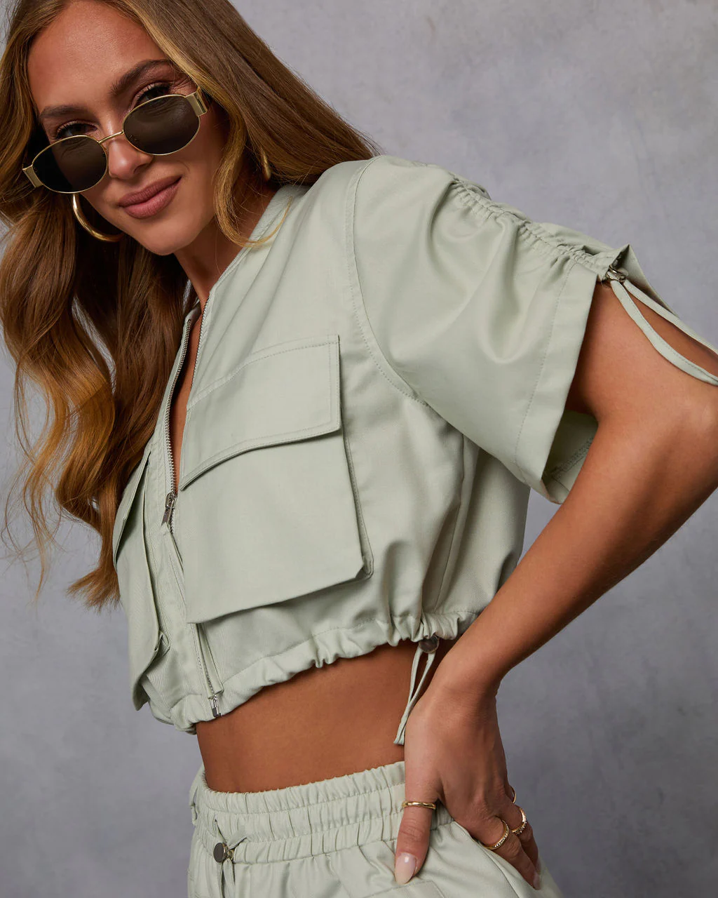 704-minimal-muse-cargo-pull-cord-jacket-1.webp