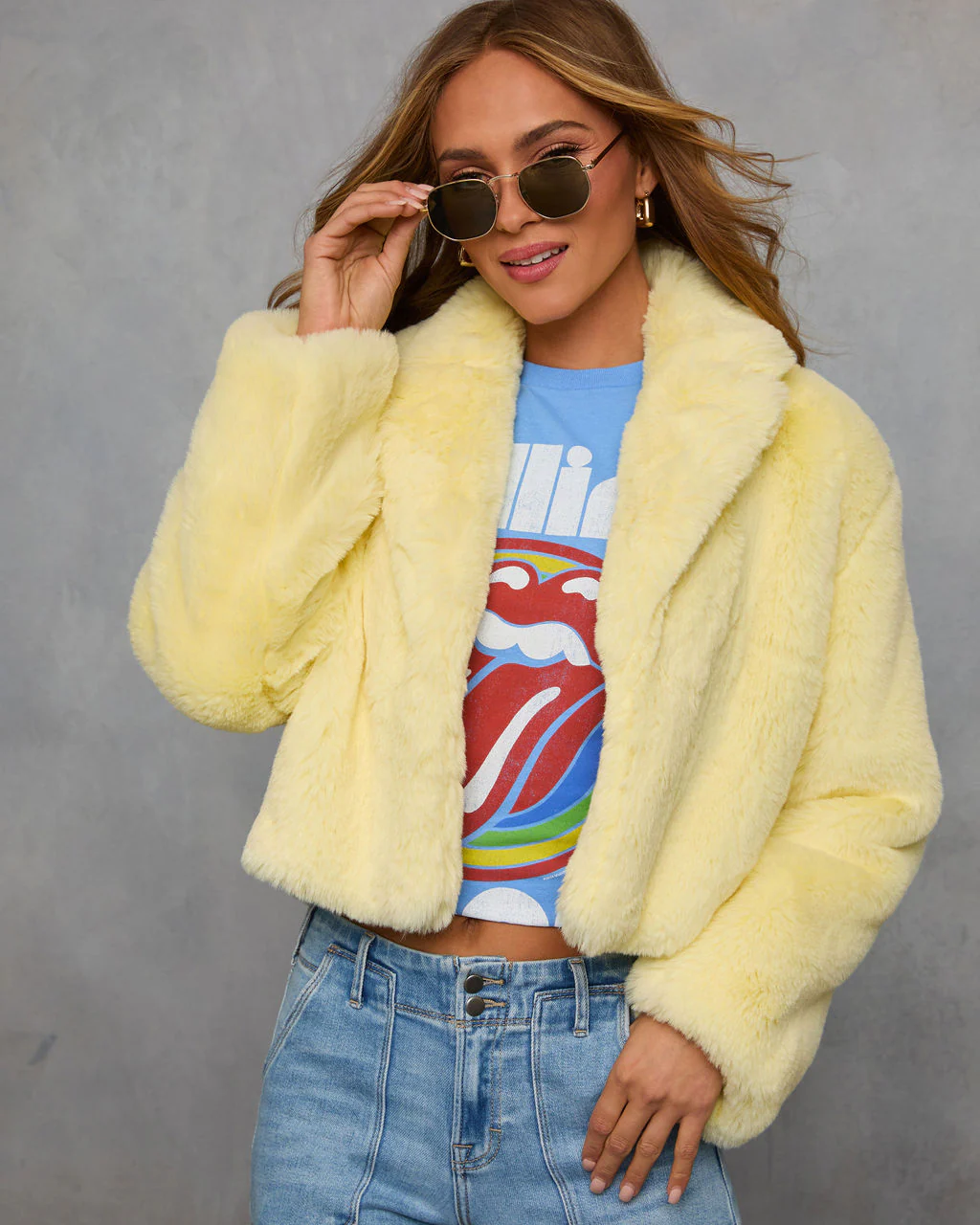 808-chasing-sunshine-faux-fur-coat-1.webp