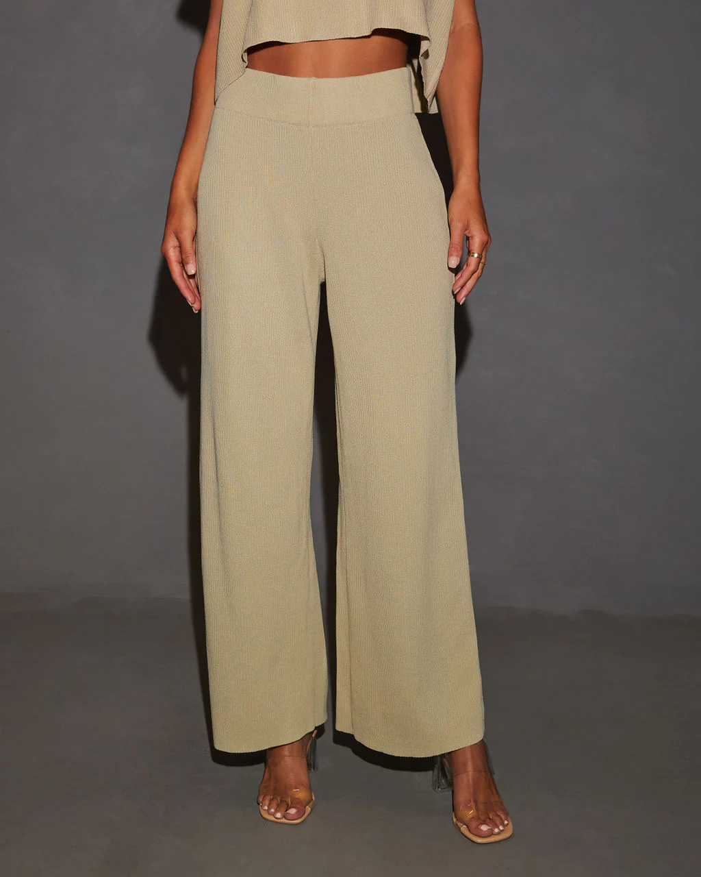 8383-ainslee-wide-leg-pants-1.webp