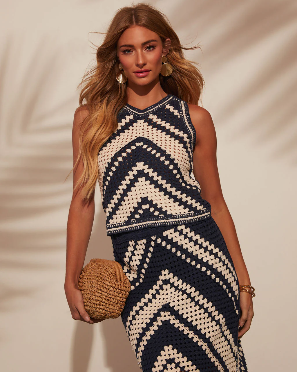 8459-costa-chic-crochet-sleeveless-crop-top-1.webp