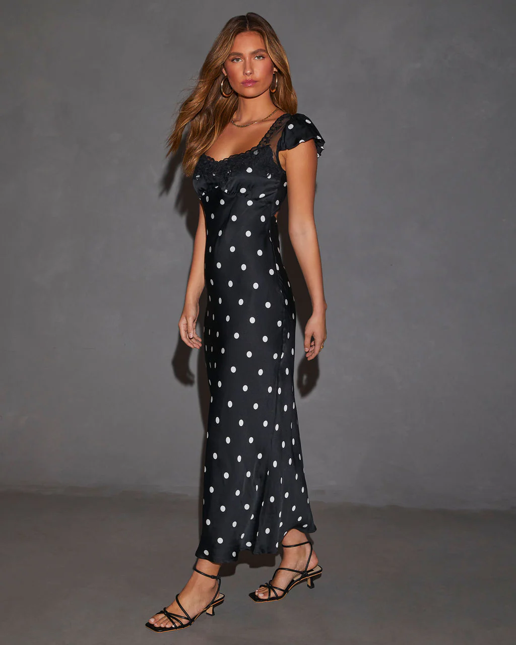 8847-bianca-flutter-sleeve-lace-trim-maxi-dress-1.webp