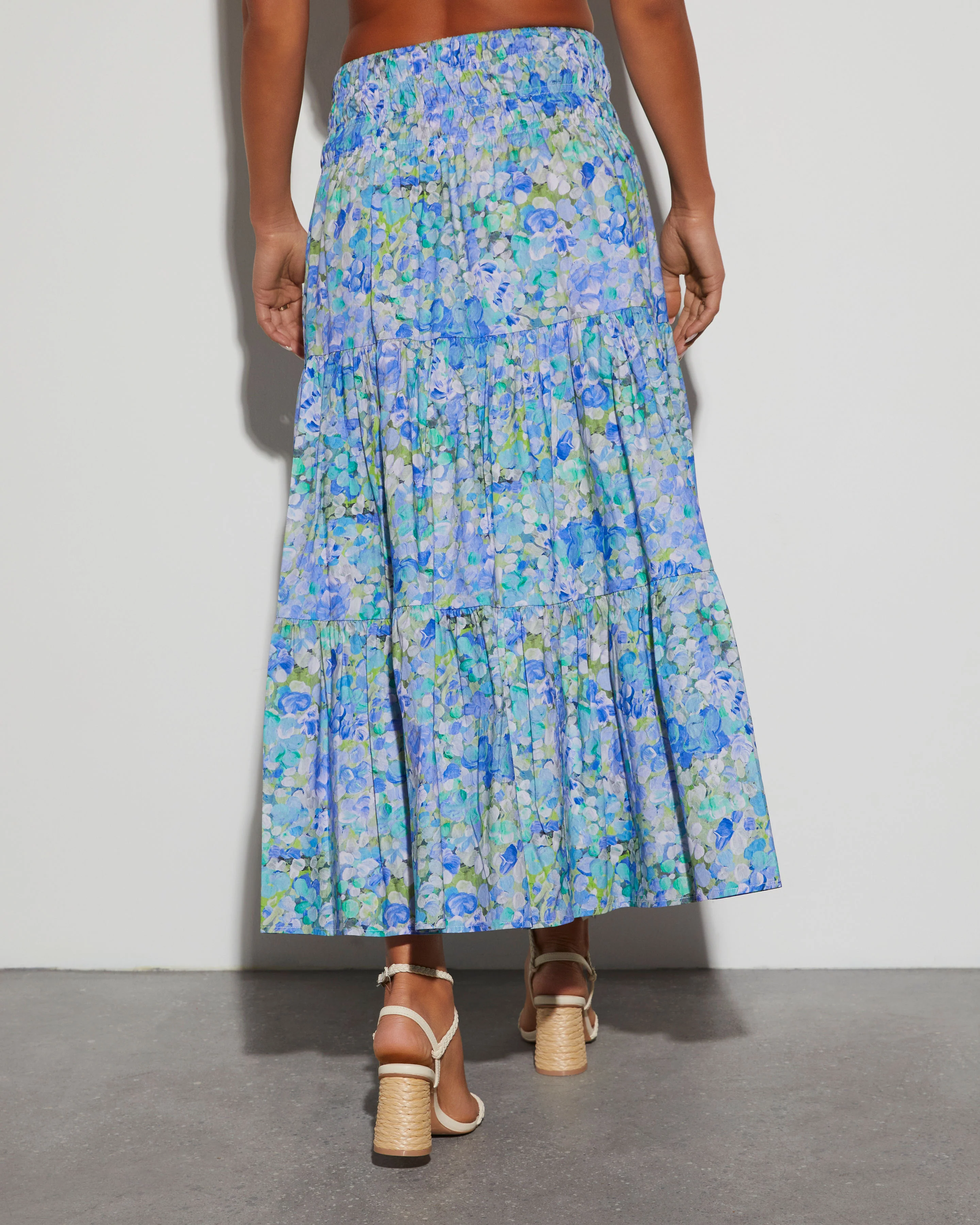 9178-angie-floral-midi-skirt-1.webp
