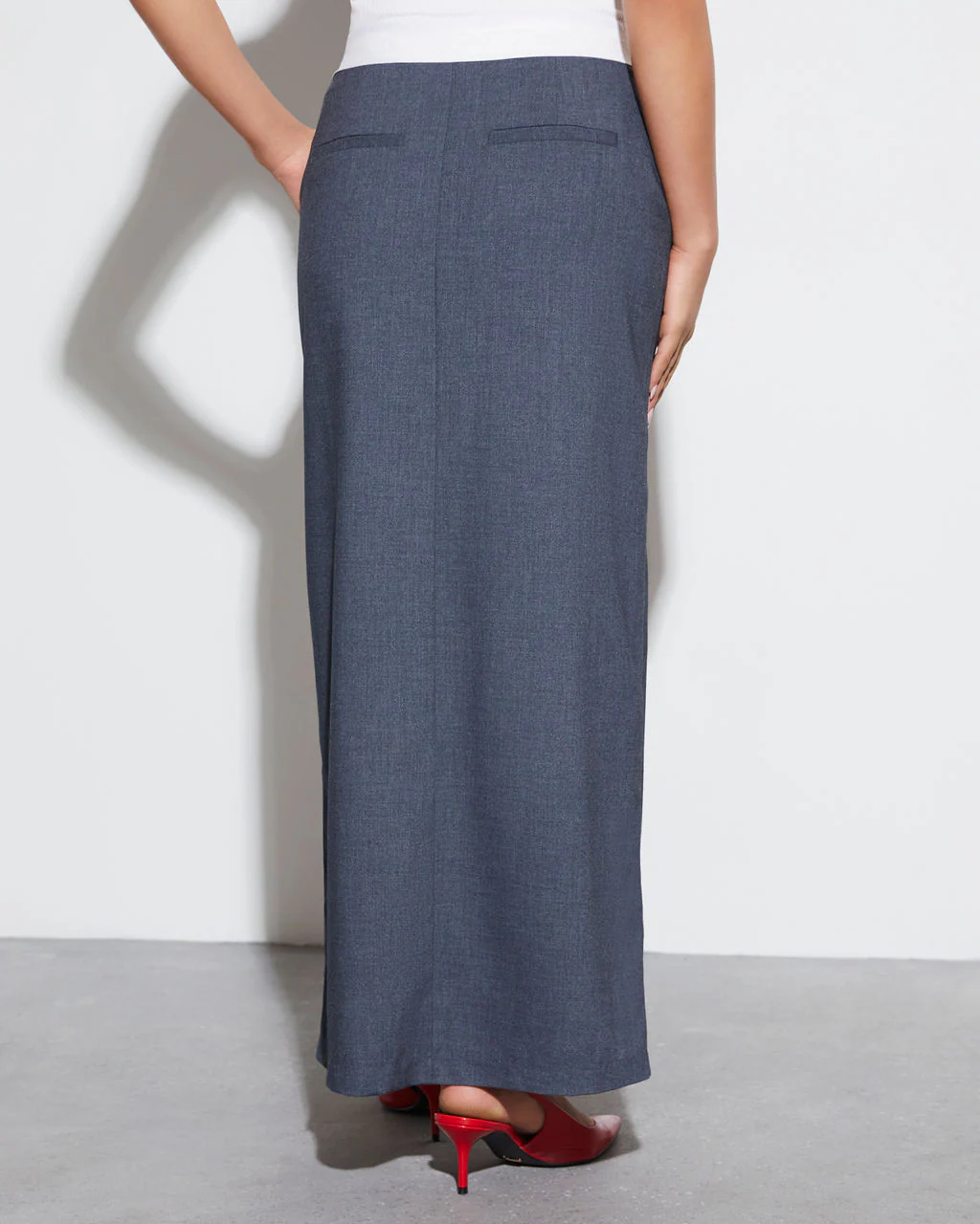 9382-boss-babe-pocketed-midi-skirt-1.webp