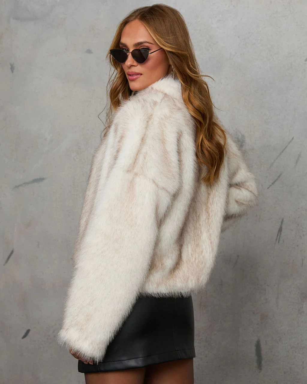 969-icy-elegance-faux-fur-coat-1.webp