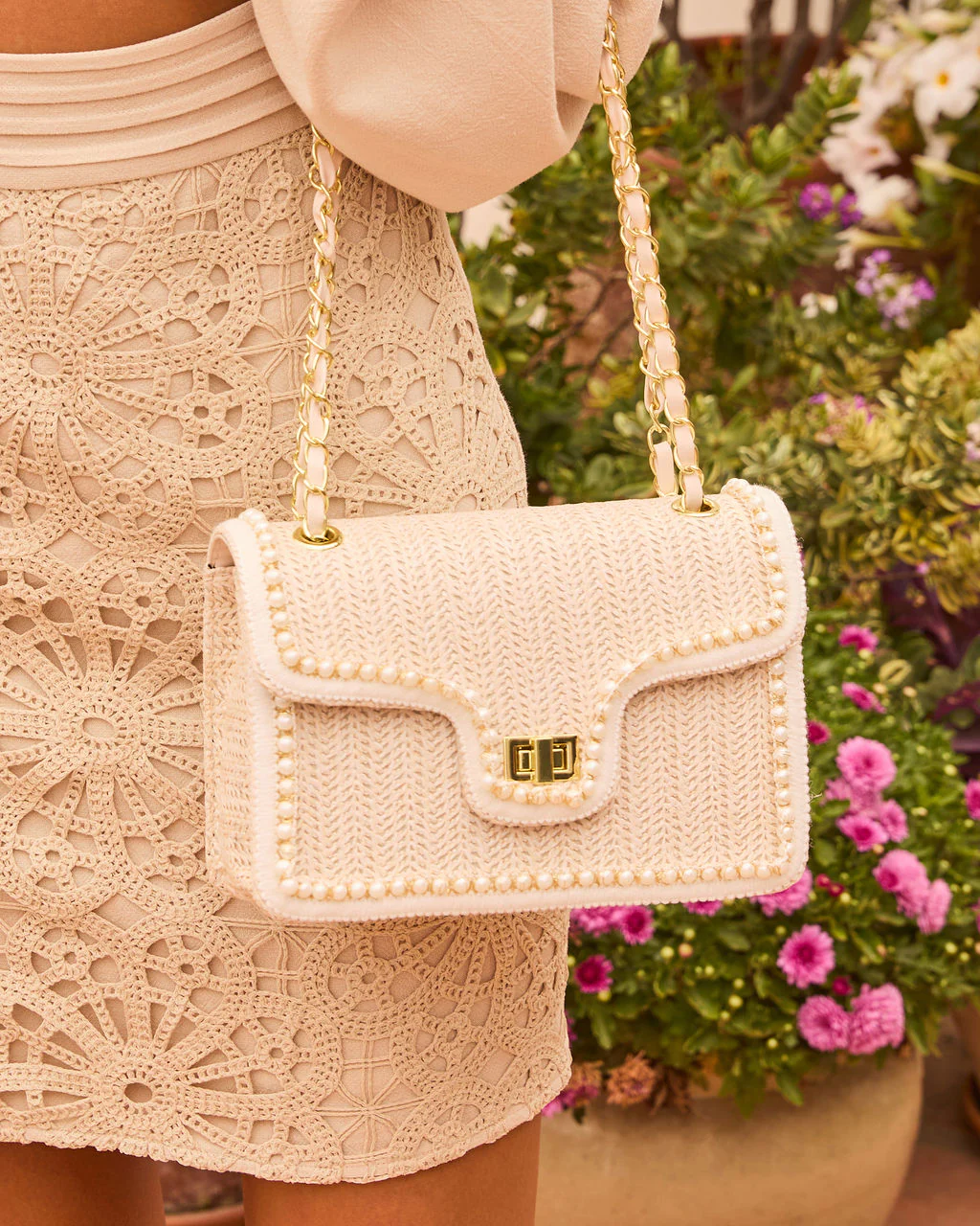 97-jenie-straw-shoulder-bag-1.webp